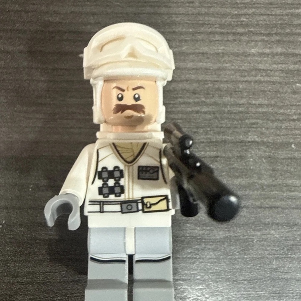Lego White Minifigure Soldier with Rifle
